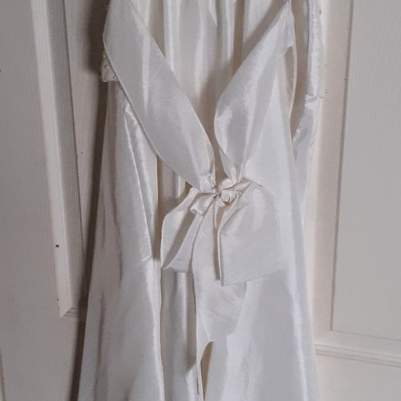 Holt Renfrew White Formal Dress - Picture 3 of 6